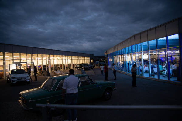 Event 50 Jahre Volvo Reichhart von Aussen