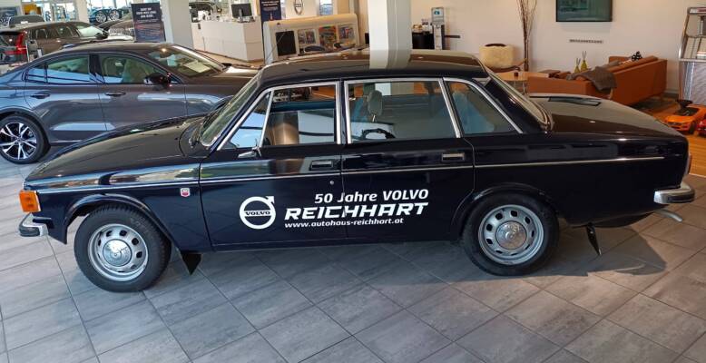 Oldtimer im Schauraum